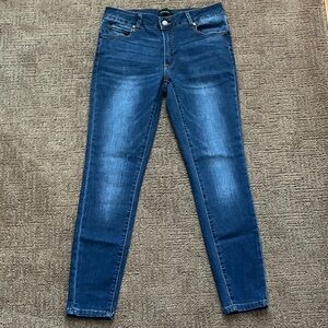 Tahari Women's Dark Blue Skinny Jeans